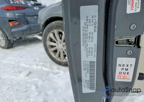 2019 Chrysler 300 Limited из США, поврежденный, VIN 2C3CCAKG1KH528945